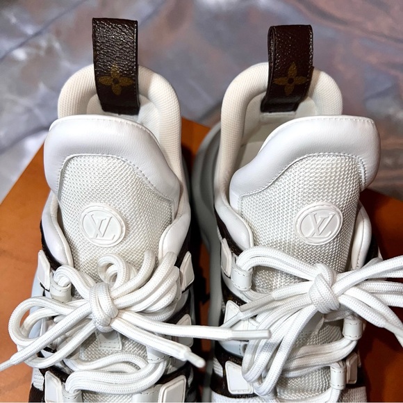 LV Archlight Sneaker - Picture 12 of 17